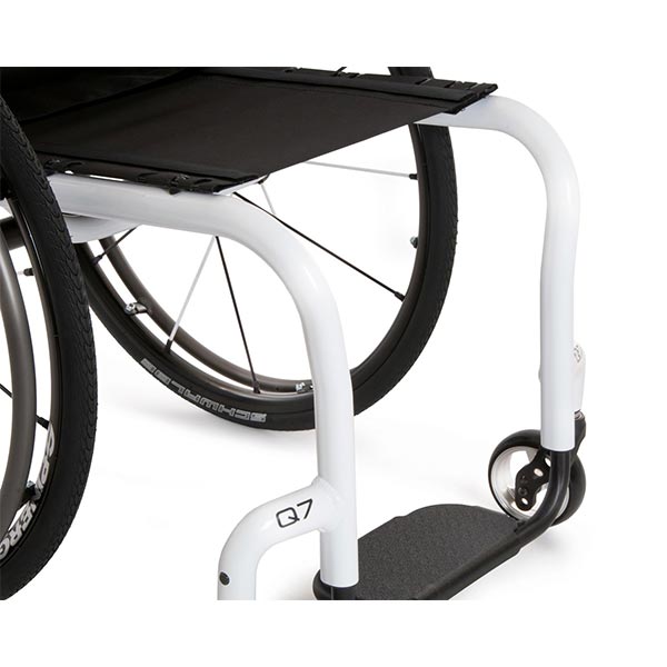 Sunrise Medical Quickie Q7 Lightweight Manual Wheelchair footrests